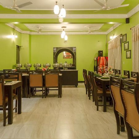 Lumbini Guest House Bagian luar foto