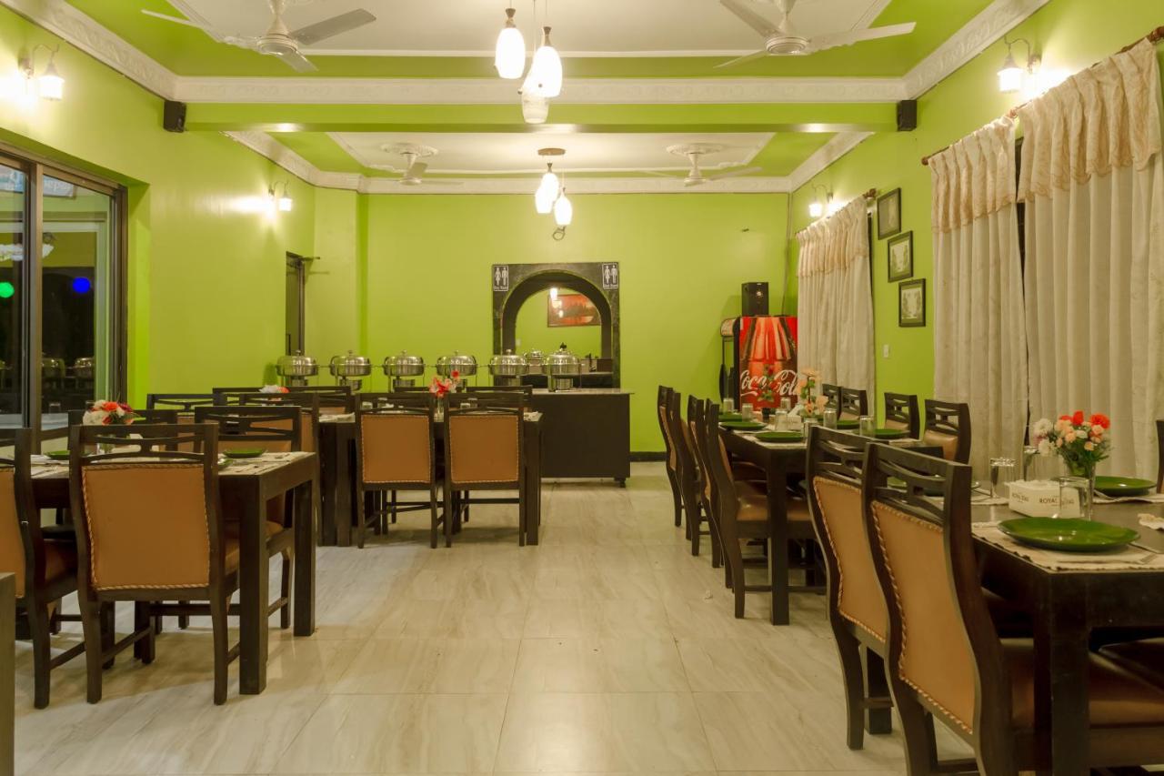 Lumbini Guest House Bagian luar foto