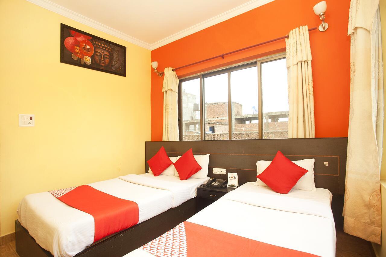 Lumbini Guest House Bagian luar foto