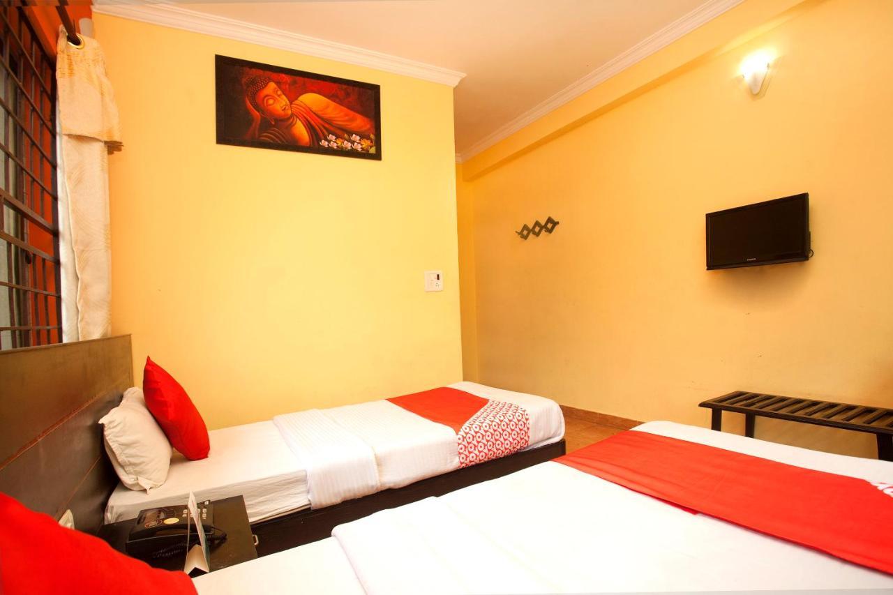 Lumbini Guest House Bagian luar foto