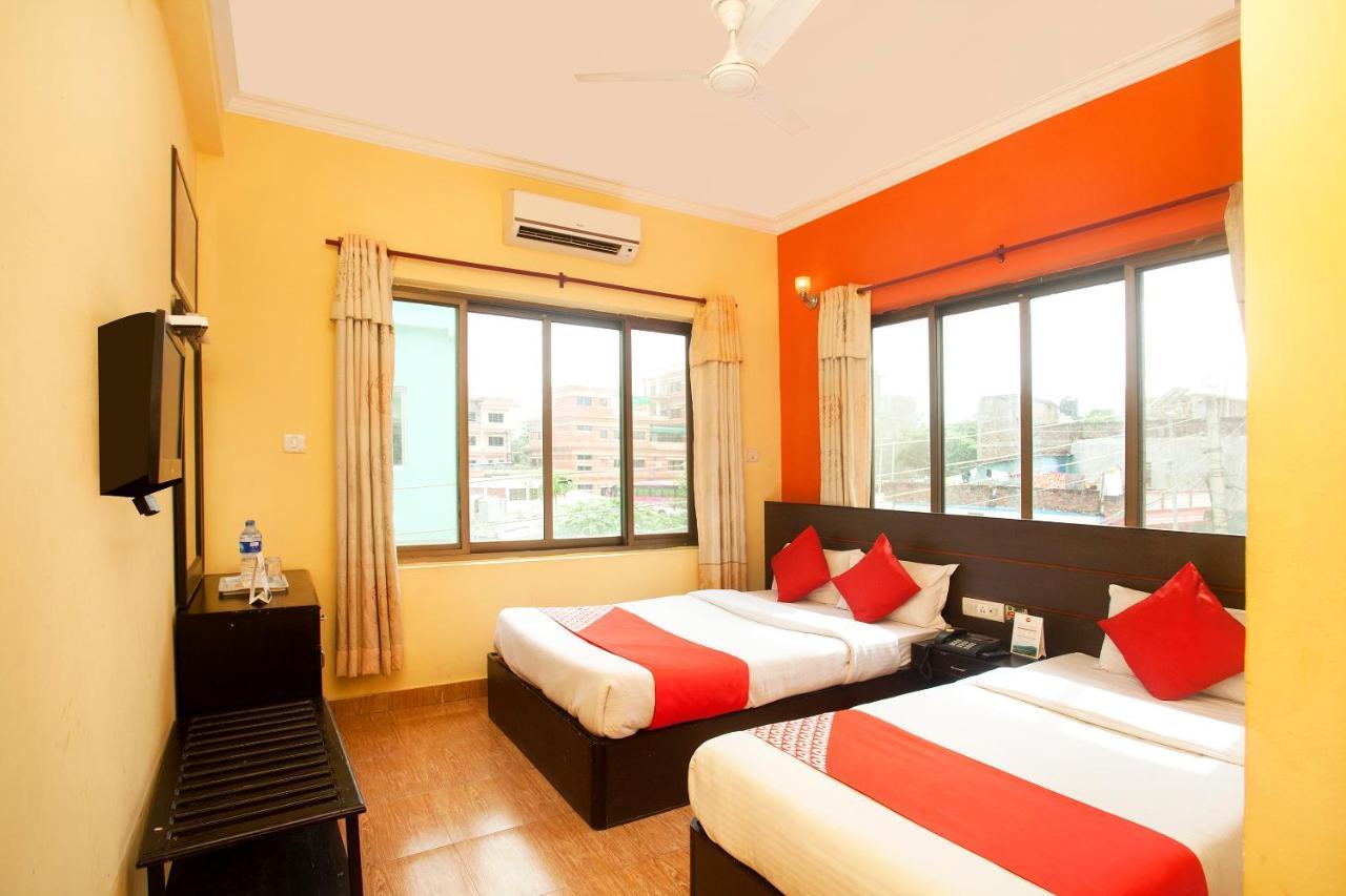Lumbini Guest House Bagian luar foto