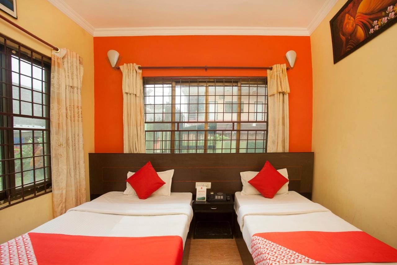 Lumbini Guest House Bagian luar foto